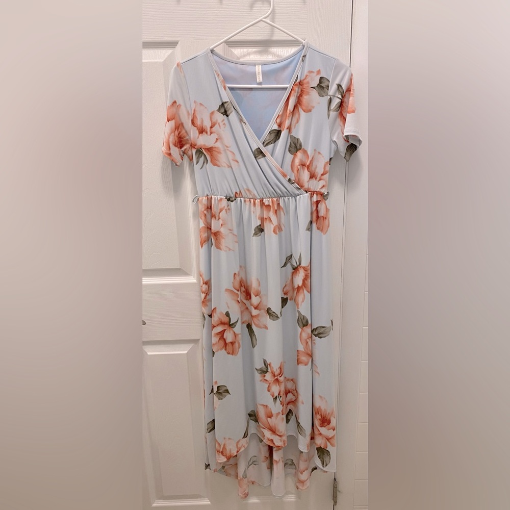 Floral Maternity dress by Pink Blush size medium